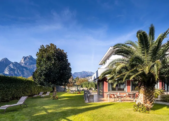 Hotel Villa Claudia Torbole Sul Garda